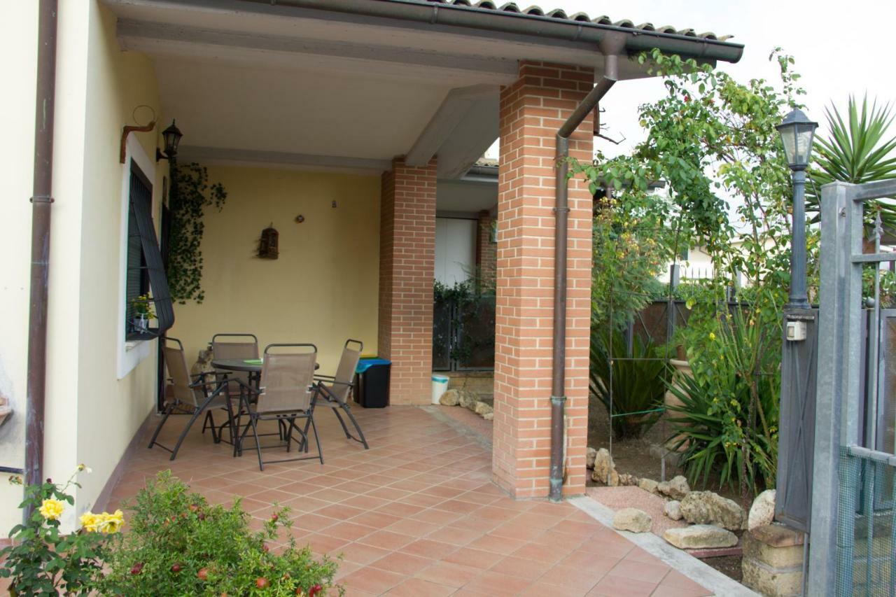Monica'S Villa Fiano Romano Bagian luar foto